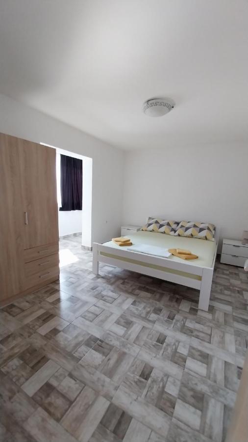 Apartment Goran&Nela Umag Buitenkant foto